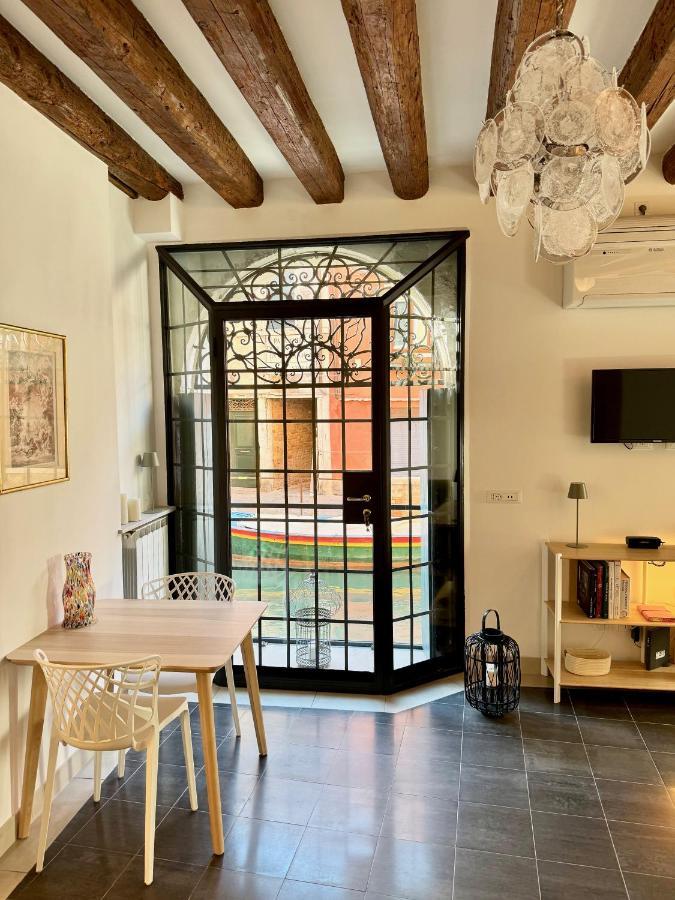 Ca Penini - Canal View Venice Exterior photo